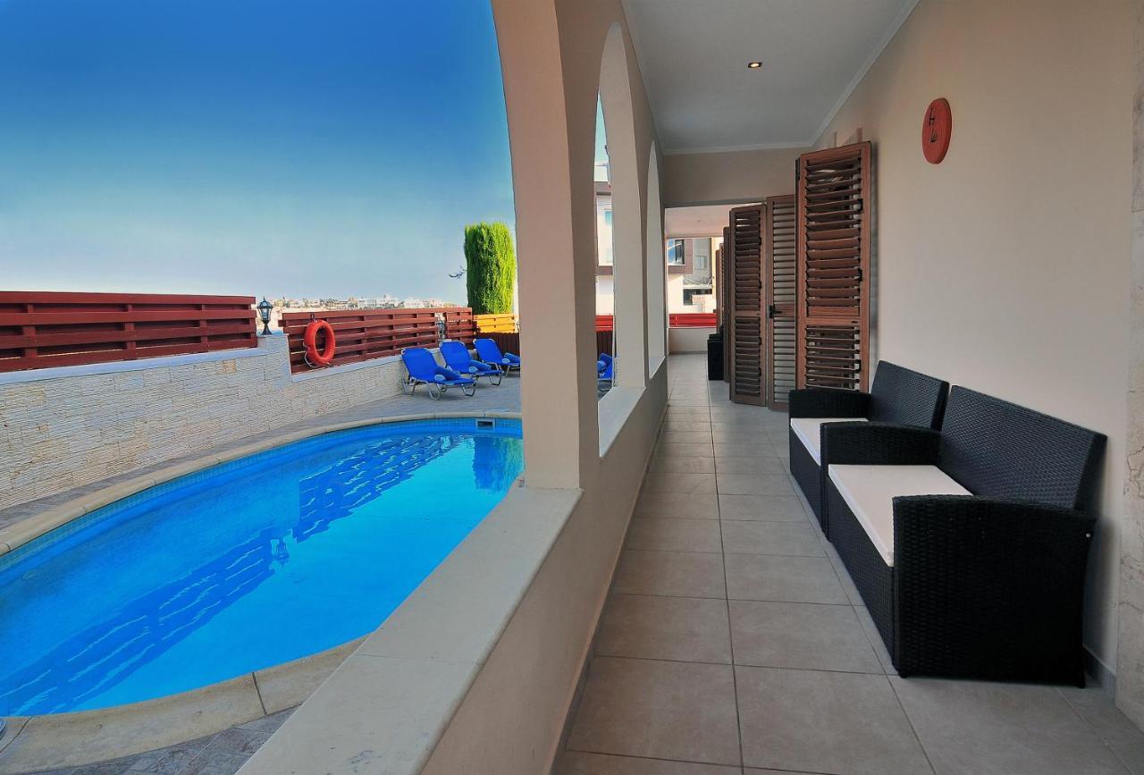 Chronas By Prestige Bookings Coral Bay Zewnętrze zdjęcie